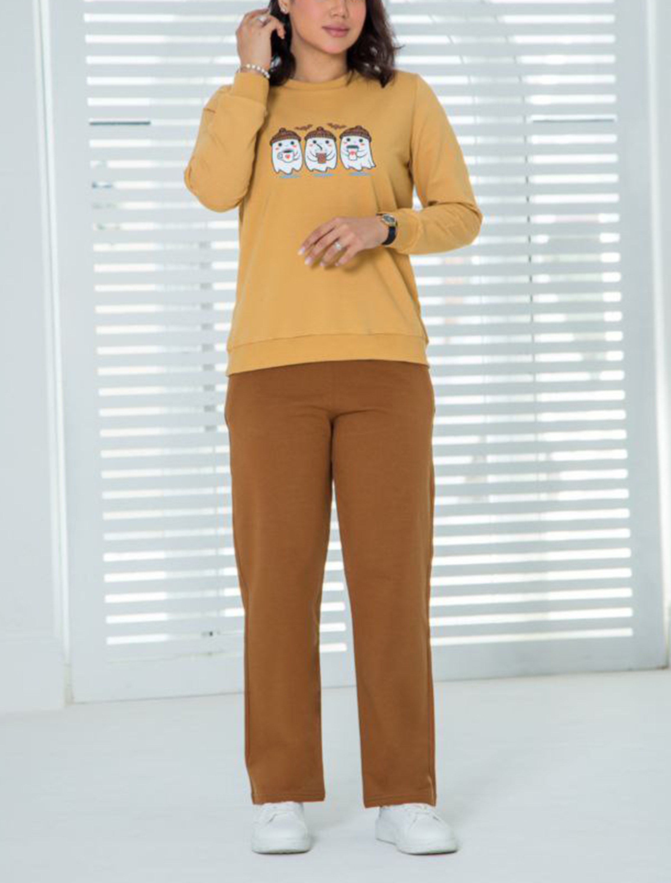 ست زنانه بلوز و شلوار طرح روح 