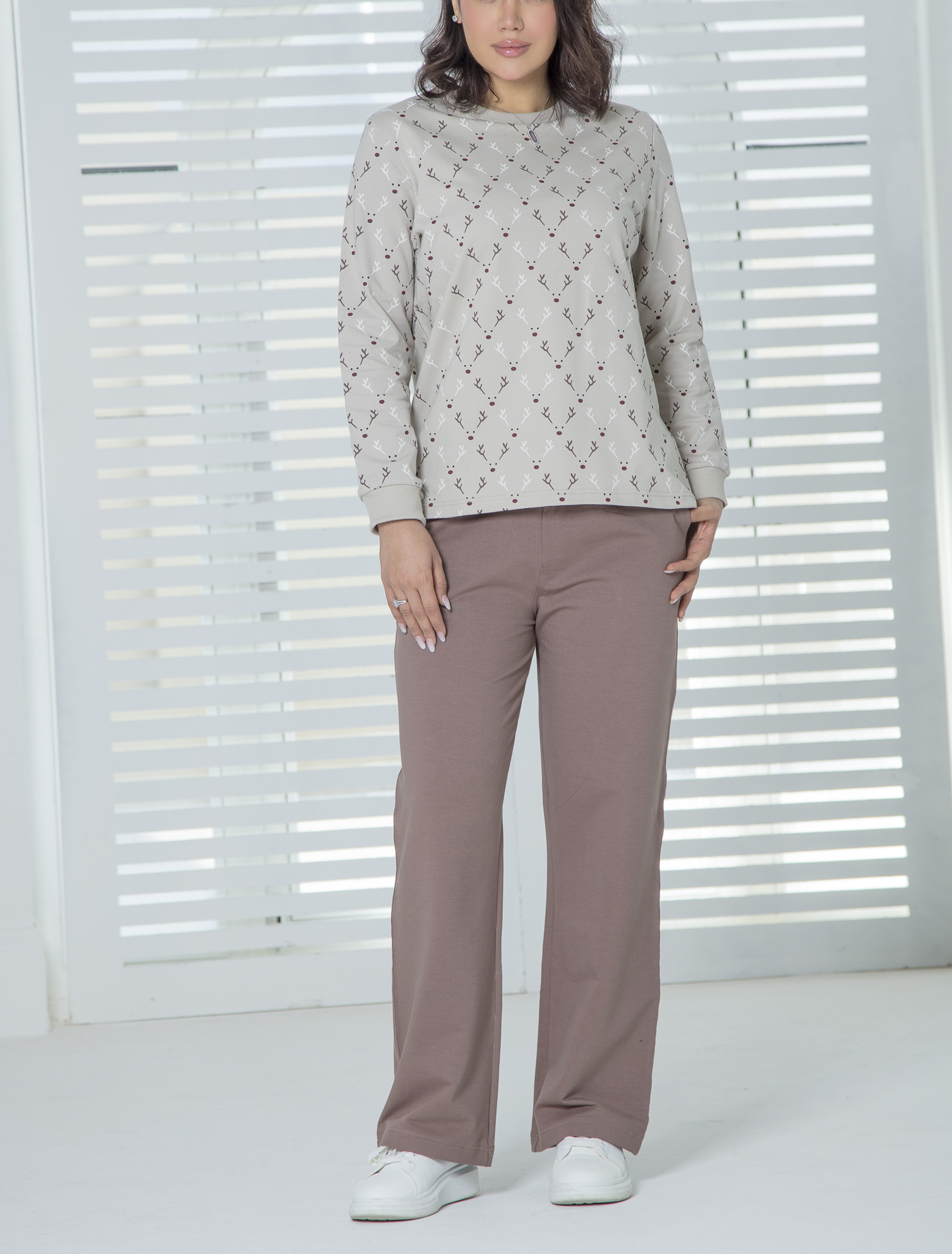 ست زنانه بلوز و شلوار طرح گوزن