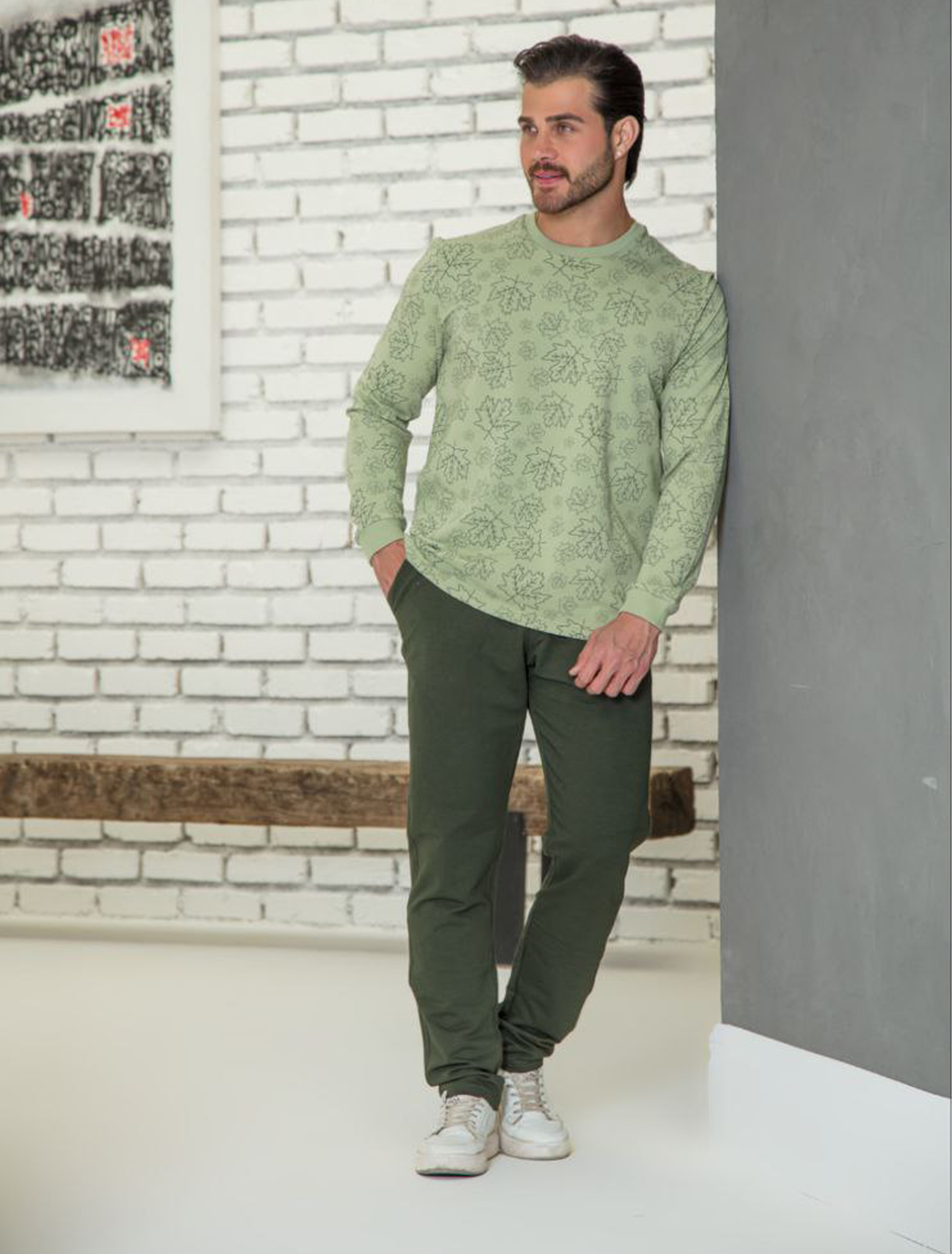 ست مردانه بلوز و شلوار طرح برگ پاییزی