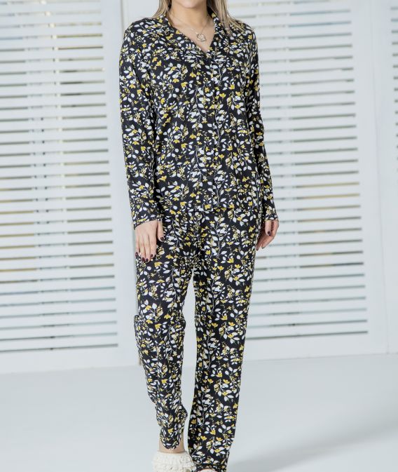 ست زنانه کت و پیژامه طرح شکوفه زرد